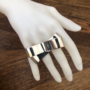 HEDA JORDAN DESIGNS OVERSIZED STERLING SILVER BOW RING NWOT
